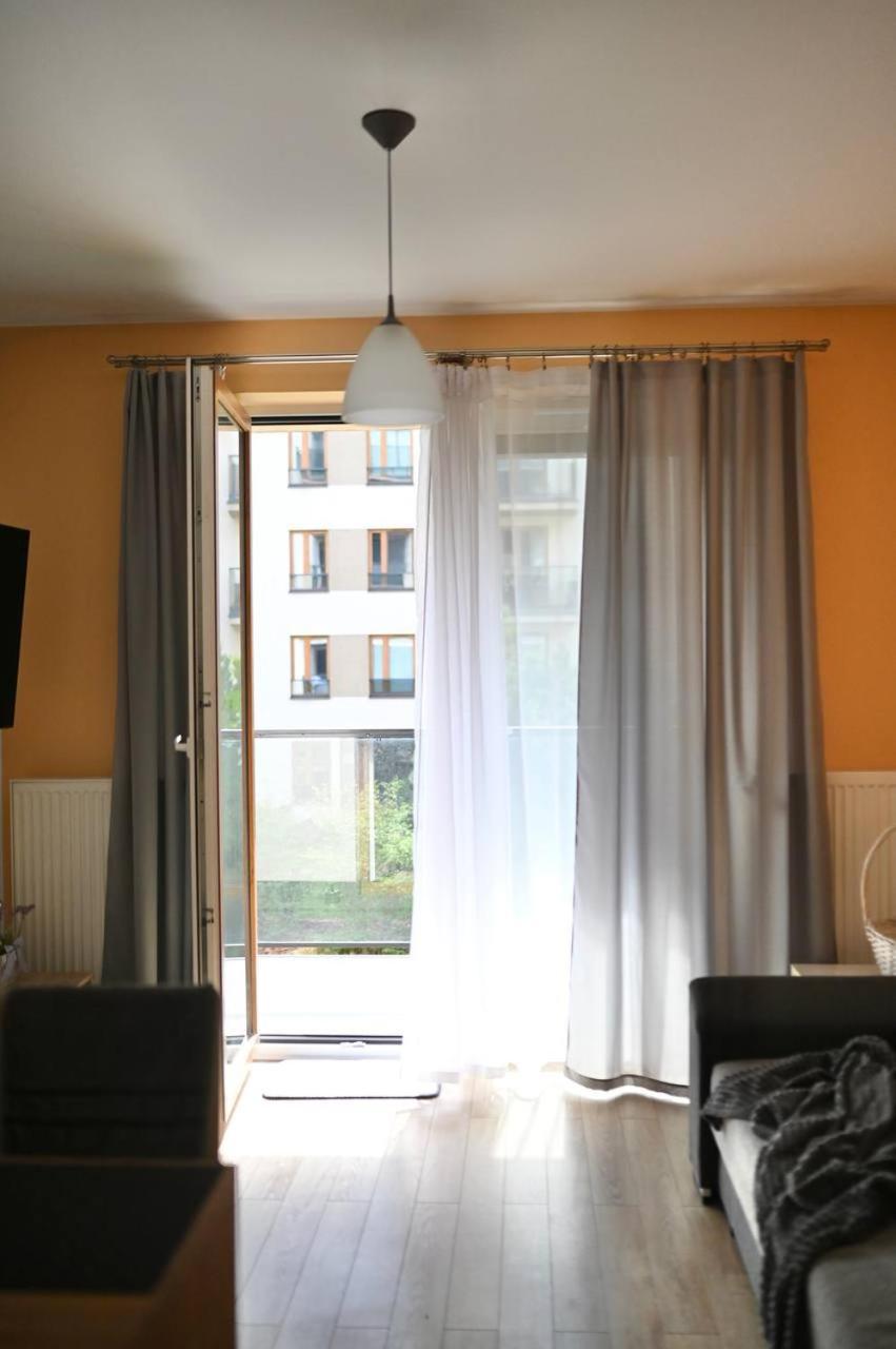 Apartament Przy Metro Kondratowicza Warszawa